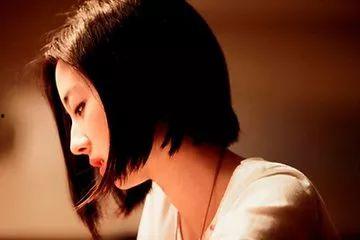 娱乐吃瓜君桂纶镁,娱乐圈的清新“吃瓜”女神