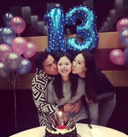 娱乐吃瓜酱生日庆祝视频,星光熠熠，欢乐满溢